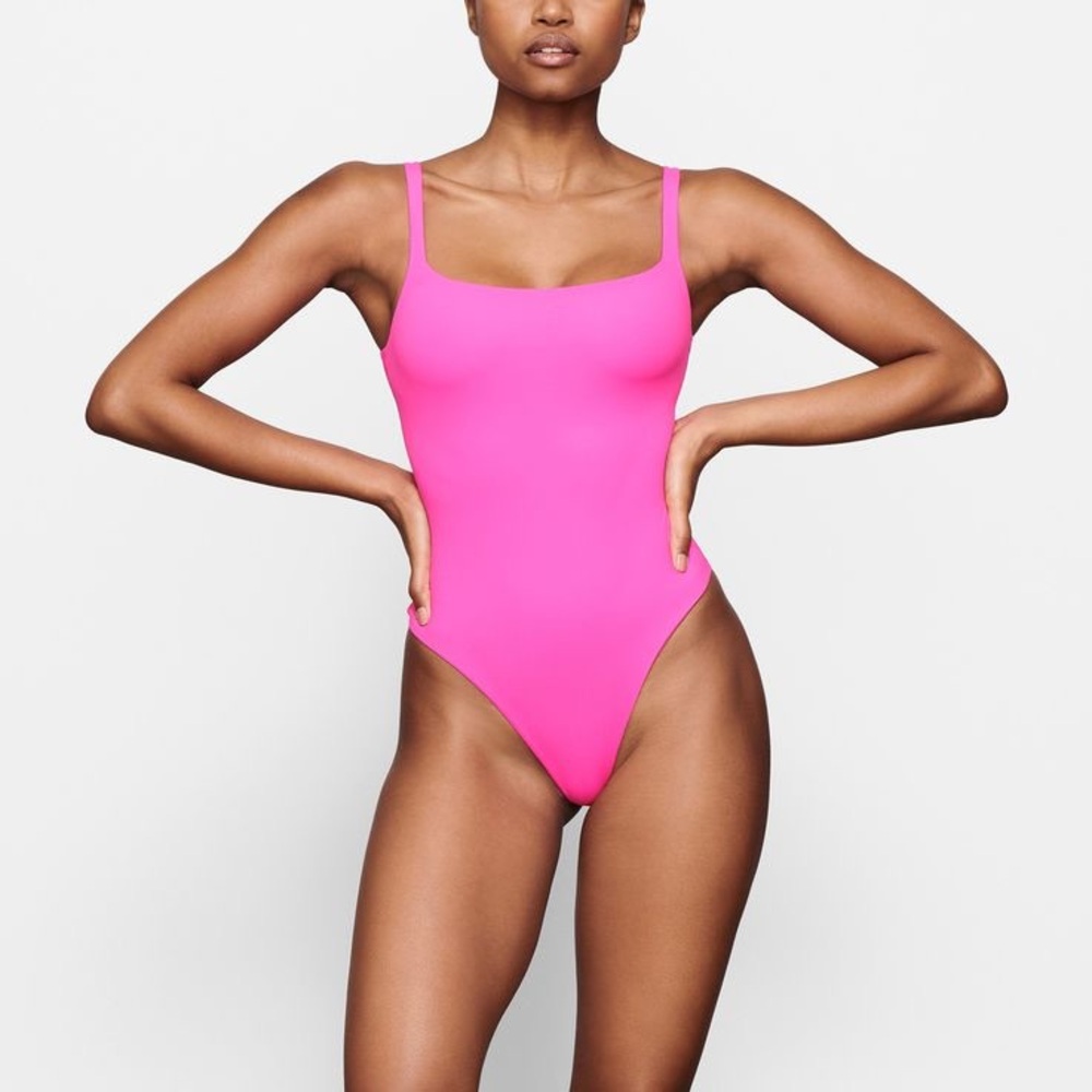 Skims Fits Everybody Bodysuit